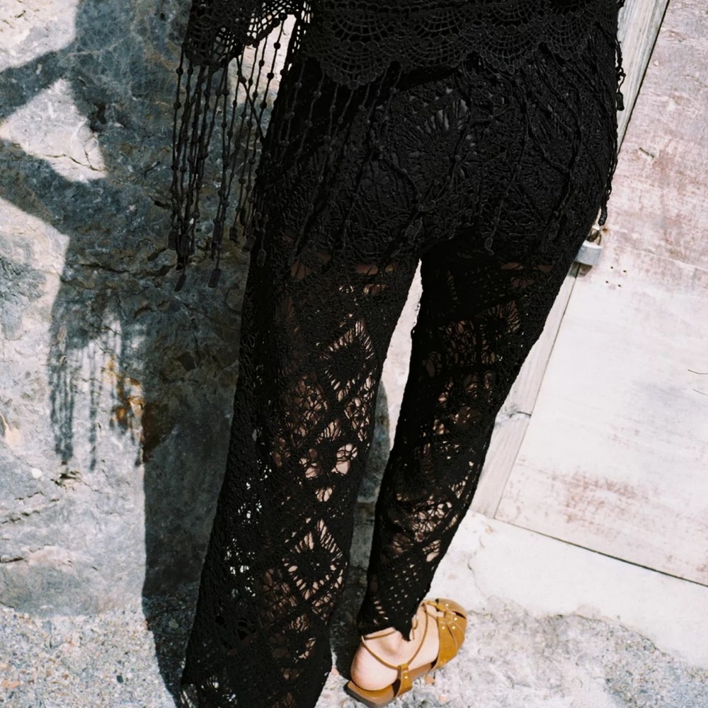 Zara‎ Black Lace Crochet Pants Size Medium